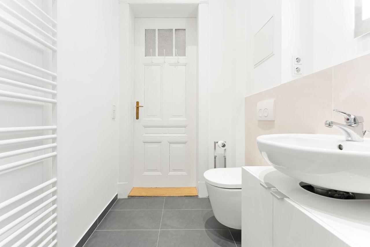 Apartment 3 ,6 Betten, Wohnkueche Nahe Hauptbahnhof&parkplatz Cottbus