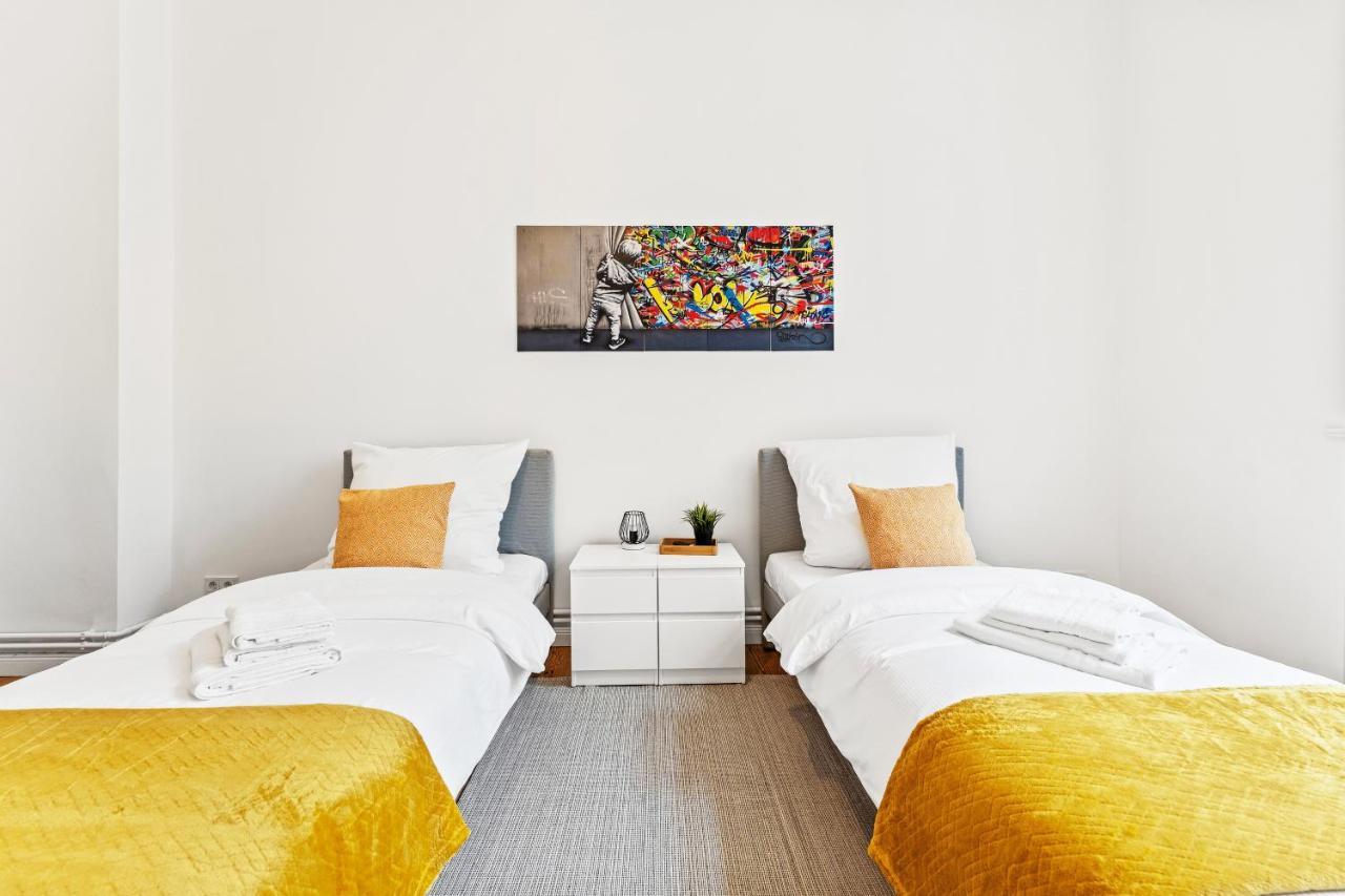 3 ,6 Betten, Wohnkueche Nahe Hauptbahnhof&parkplatz *